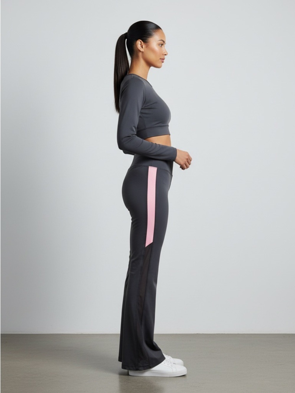 XXI Forever 21 Grey Pink Mesh Flare Yoga Pants Activewear Leggings Size Medium